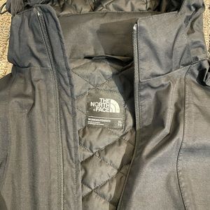 The North Face Women’s XL jacket
